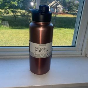 ✨✨Simple Modern stainless steel water bottle 32 oz